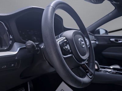 2022 Volvo S60 Recharge Plug-In Hybrid T8 R-Design