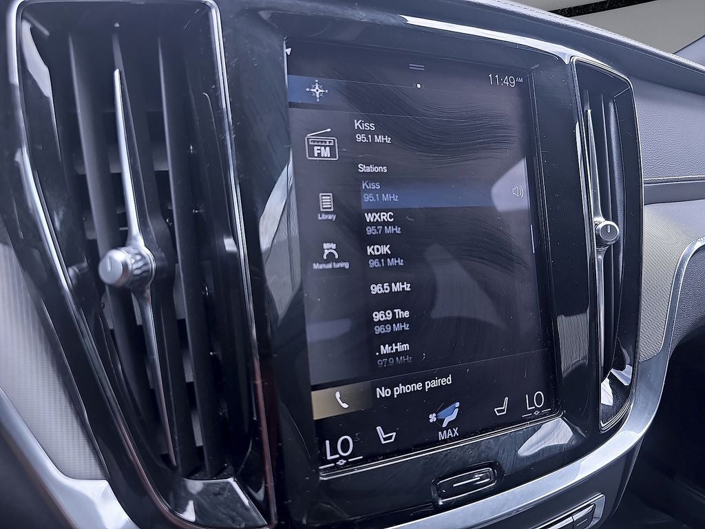 2022 Volvo S60 Recharge Plug-In Hybrid T8 R-Design