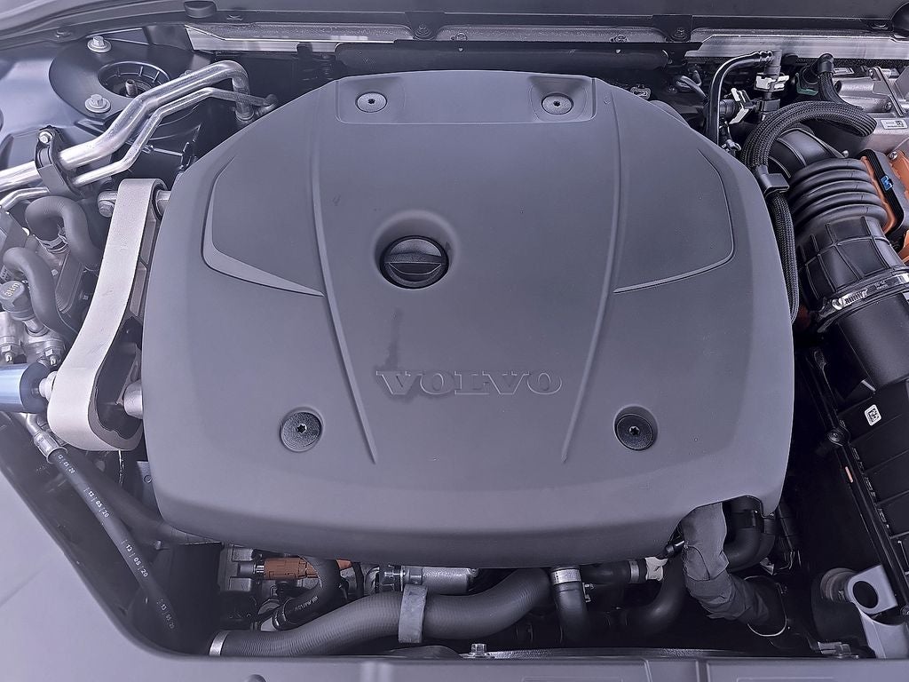 2022 Volvo S60 Recharge Plug-In Hybrid T8 R-Design