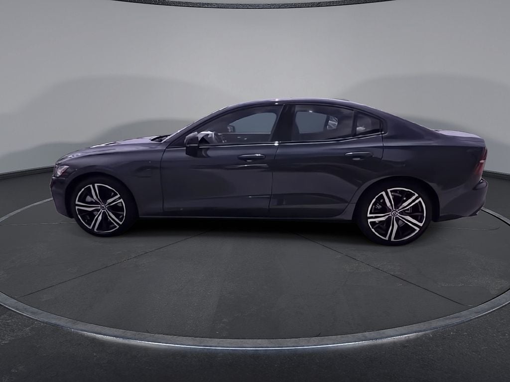 2022 Volvo S60 Recharge Plug-In Hybrid T8 R-Design