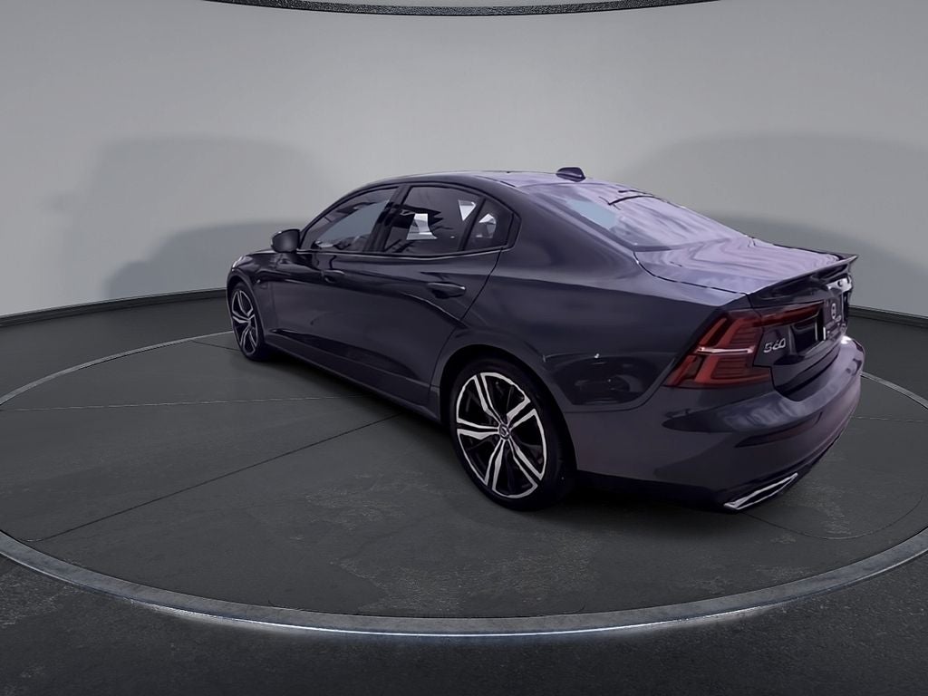 2022 Volvo S60 Recharge Plug-In Hybrid T8 R-Design