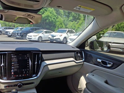 2025 Volvo S60 Plug-In Hybrid T8 Ultra