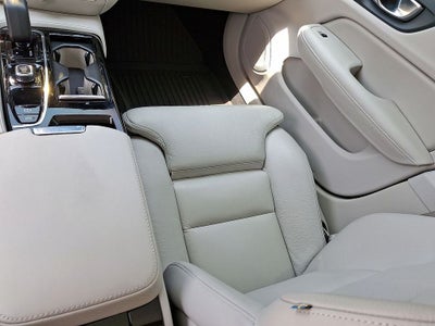 2025 Volvo S60 Plug-In Hybrid T8 Ultra