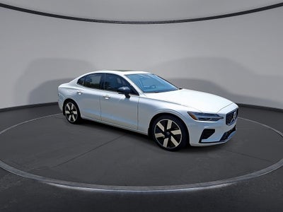 2025 Volvo S60 Plug-In Hybrid T8 Ultra
