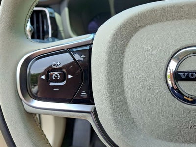 2025 Volvo S60 Plug-In Hybrid T8 Ultra