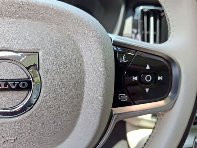 2025 Volvo S60 Plug-In Hybrid T8 Ultra