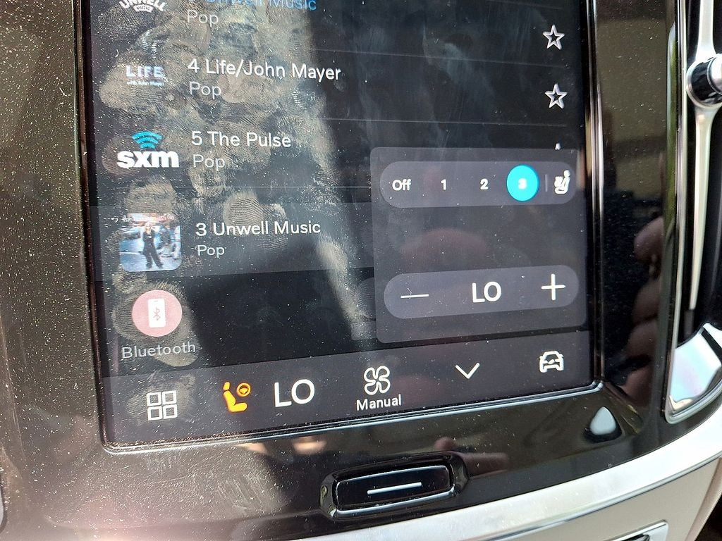 2025 Volvo S60 Plug-In Hybrid T8 Ultra