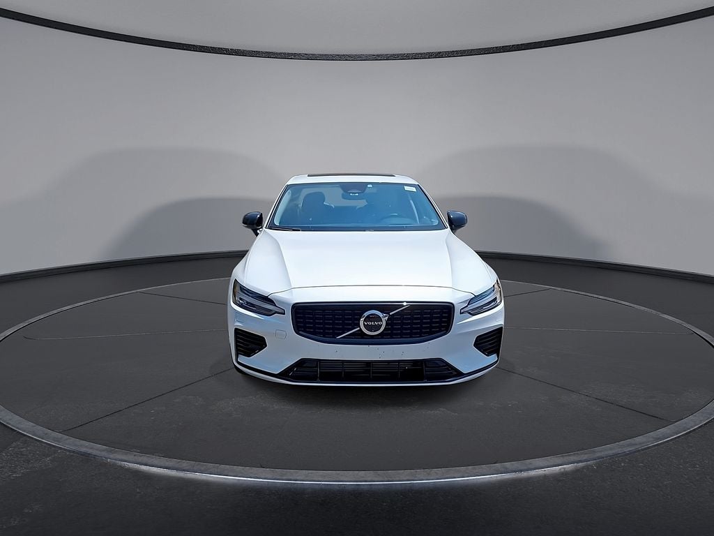 2025 Volvo S60 Plug-In Hybrid T8 Ultra