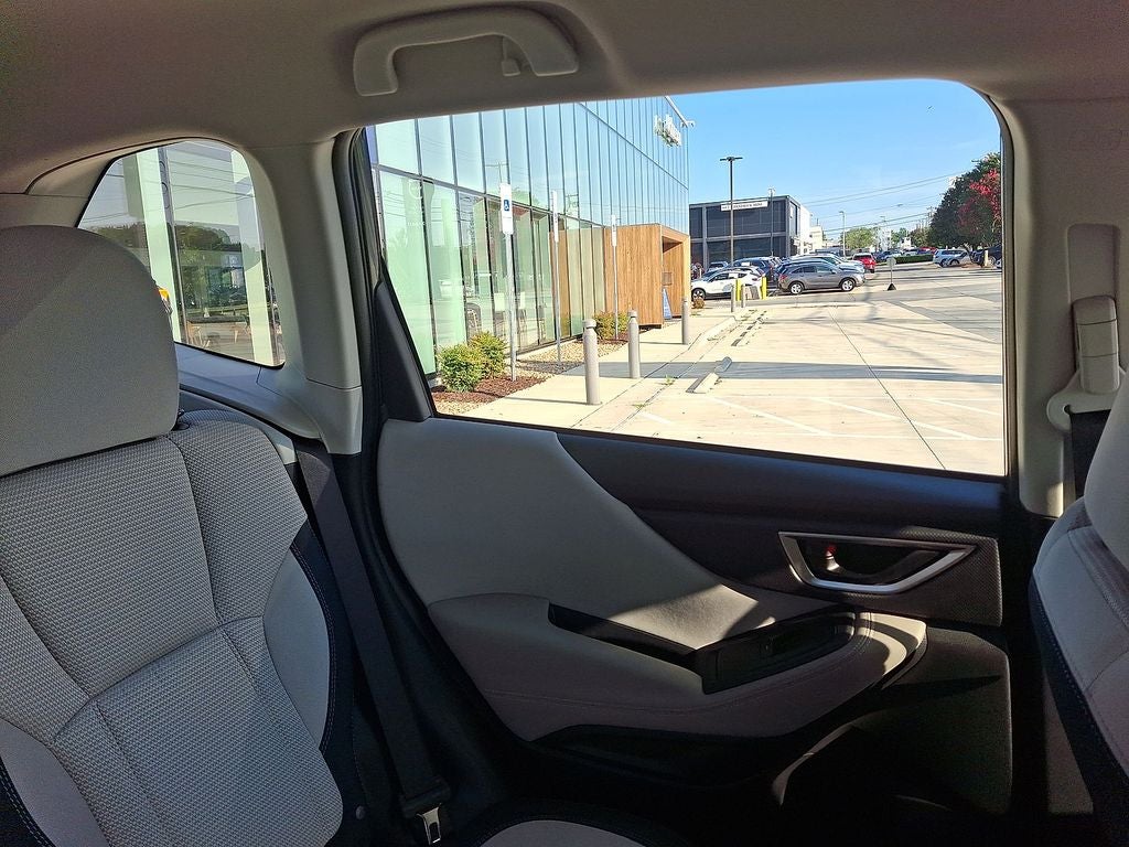 2024 Subaru Forester Base