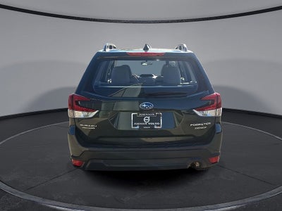 2024 Subaru Forester Base