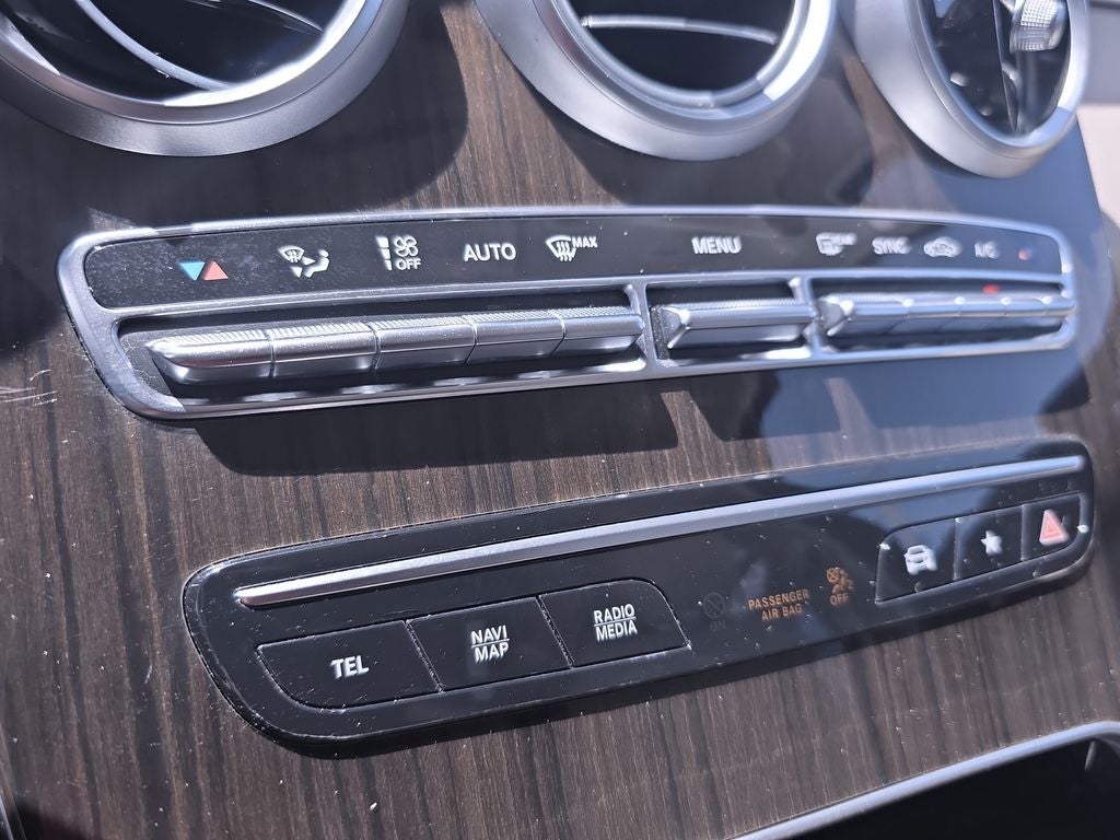 2022 Mercedes-Benz GLC GLC 300