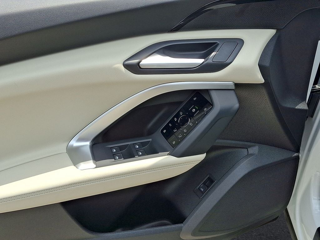 2025 Audi Q5 2.0T Premium Plus quattro