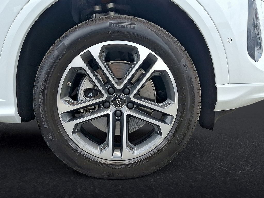 2025 Audi Q5 2.0T Premium Plus quattro