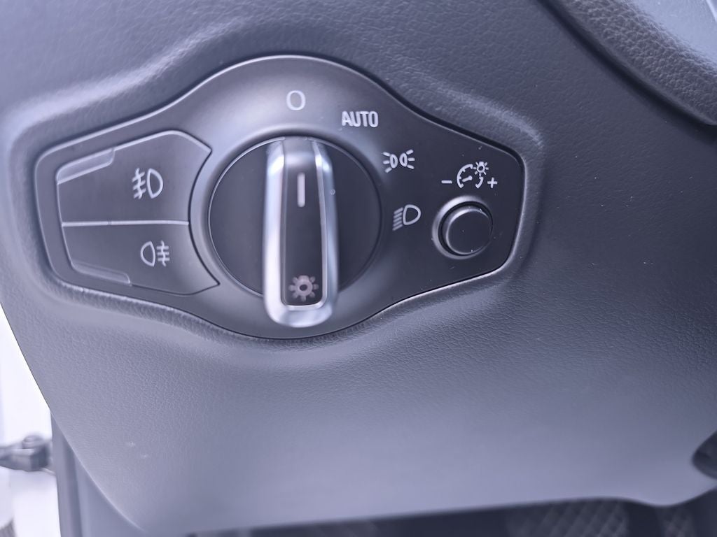 2017 Audi Q5 2.0T Premium Plus quattro