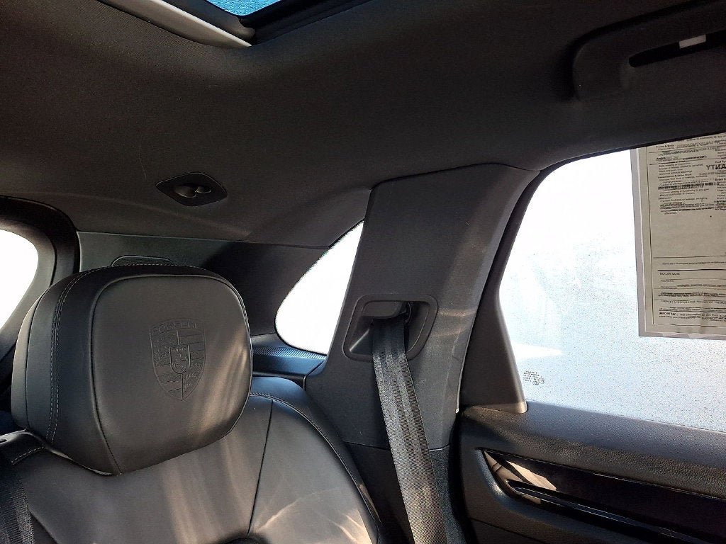 2021 Porsche Cayenne Base
