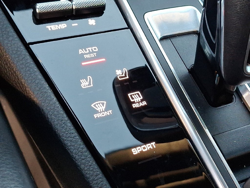 2021 Porsche Cayenne Base
