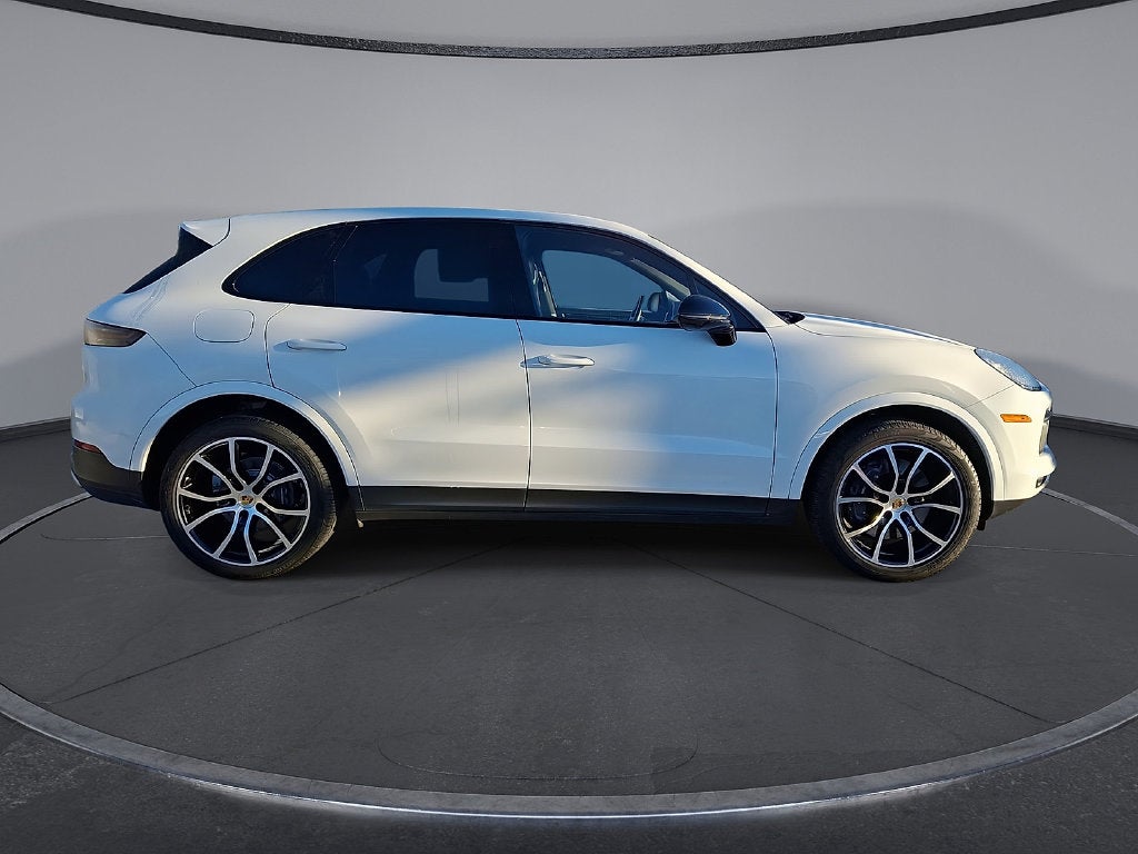 2021 Porsche Cayenne Base