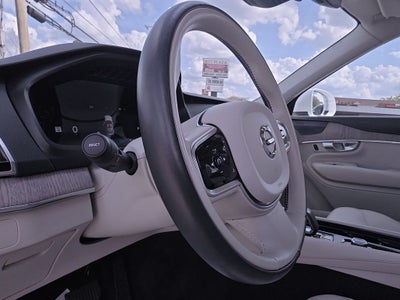 2023 Volvo XC90 B6 Plus 6-Seater