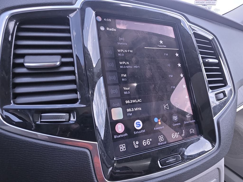 2023 Volvo XC90 B6 Plus 6-Seater