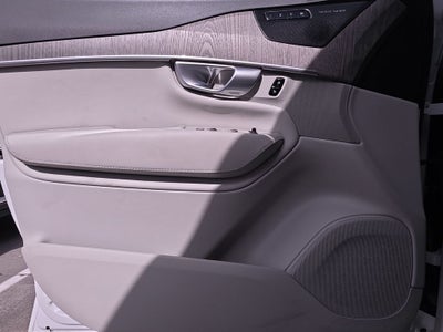 2023 Volvo XC90 B6 Plus 6-Seater