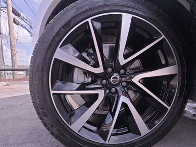 2023 Volvo XC90 B6 Plus 6-Seater