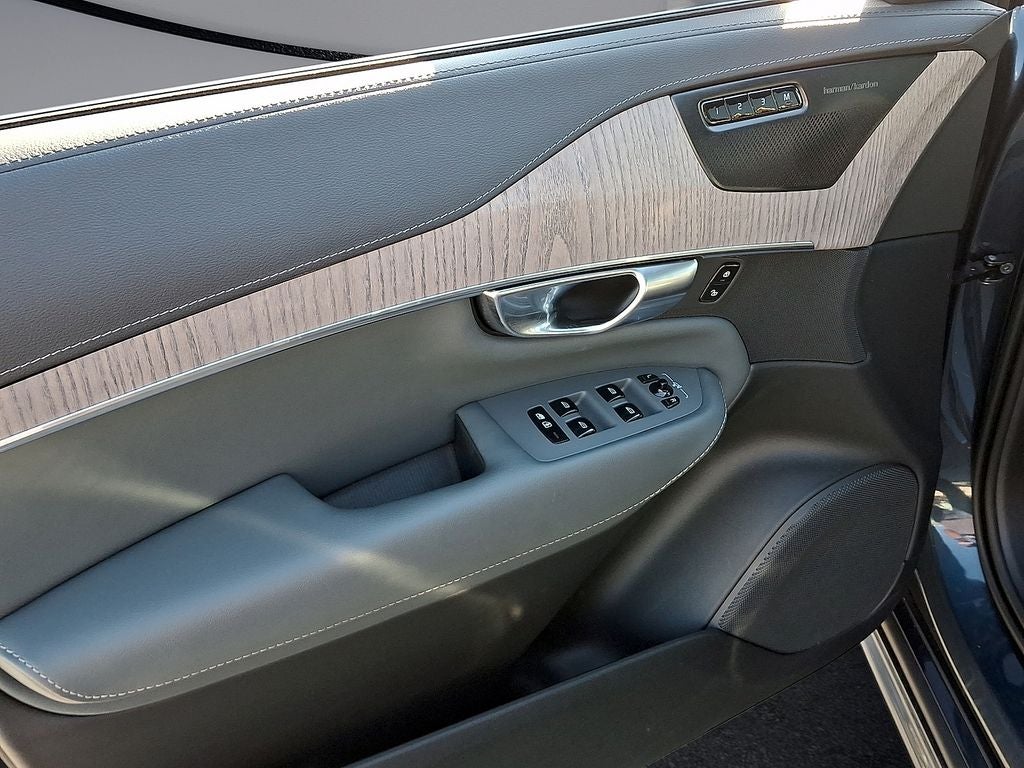 2023 Volvo XC90 Ultimate