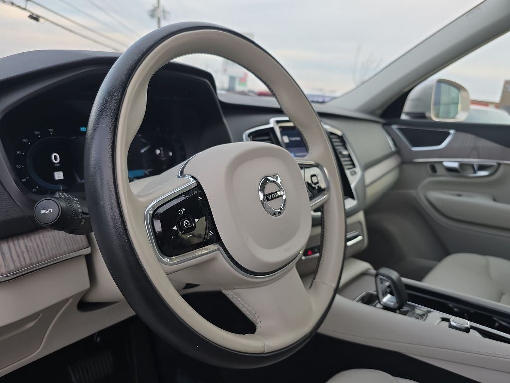 2023 Volvo XC90 B6 Plus 7-Seater