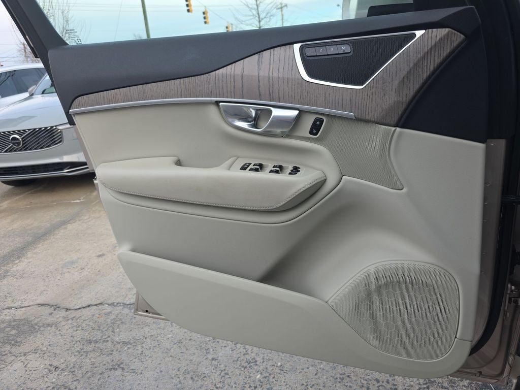 2023 Volvo XC90 B6 Plus 7-Seater