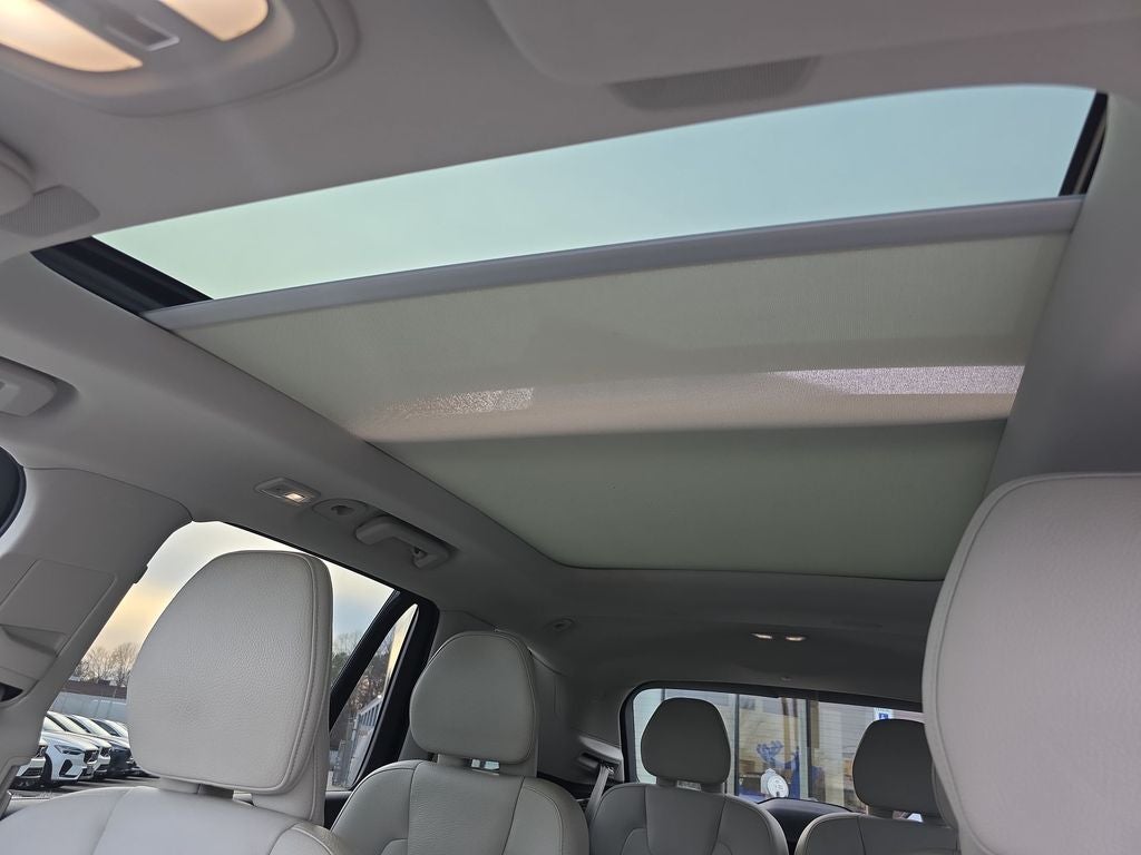 2023 Volvo XC90 B6 Plus 7-Seater