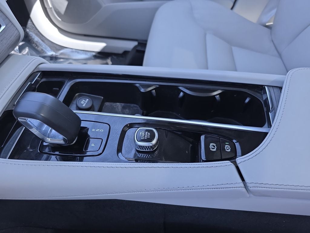 2023 Volvo XC90 B6 Plus 7-Seater