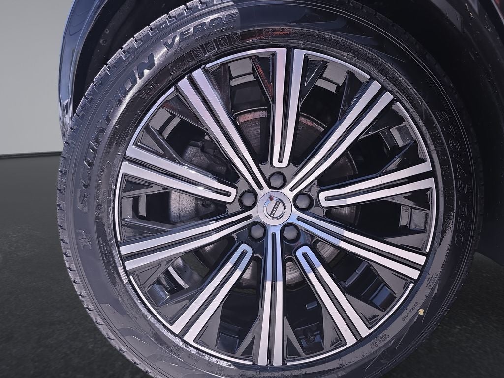 2023 Volvo XC90 B6 Plus 7-Seater