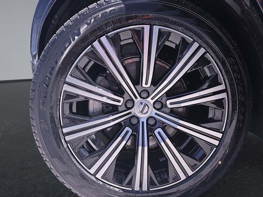 2023 Volvo XC90 B6 Plus 7-Seater