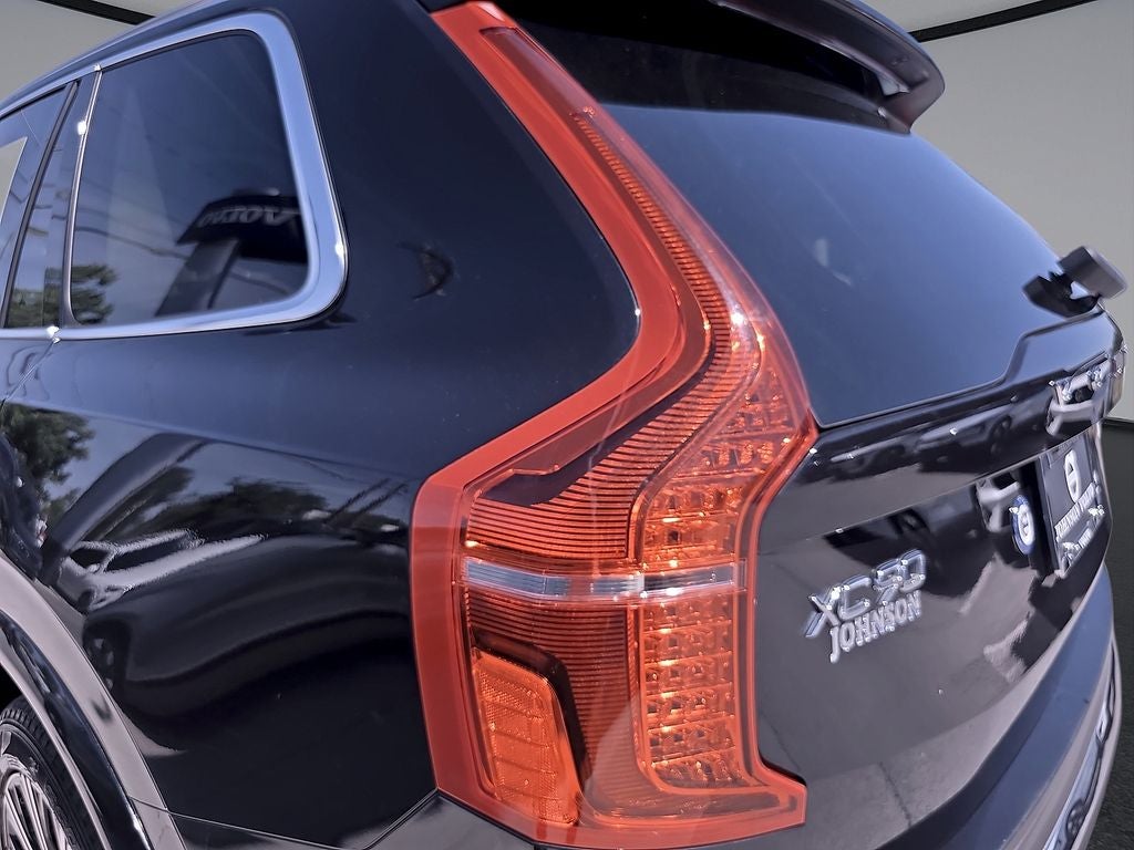 2023 Volvo XC90 B6 Plus 7-Seater