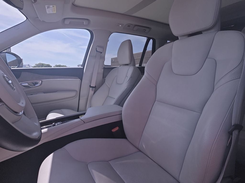 2023 Volvo XC90 B6 Plus 7-Seater