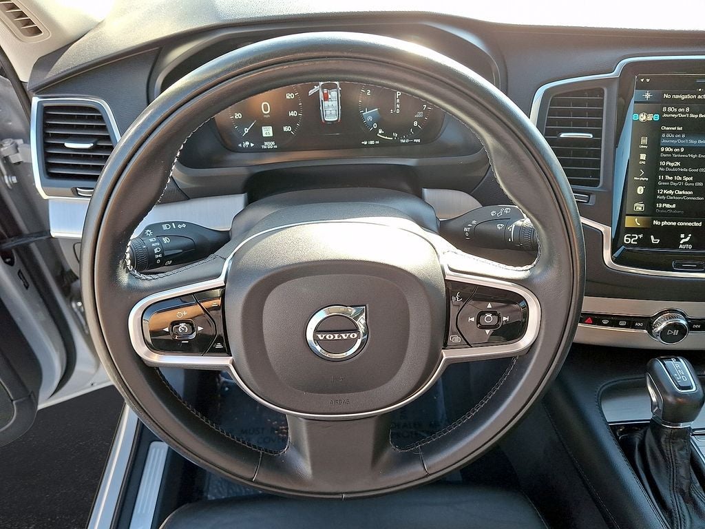 2021 Volvo XC90 T5 Momentum