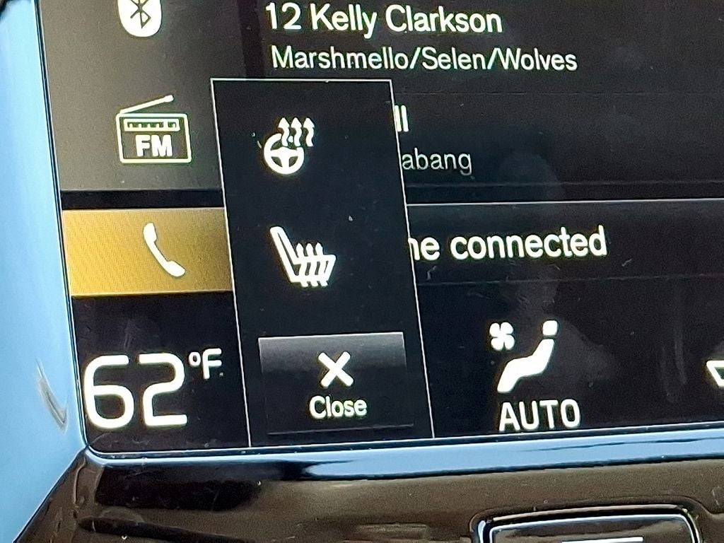 2021 Volvo XC90 T5 Momentum