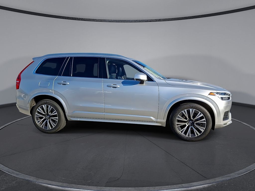 2021 Volvo XC90 T5 Momentum