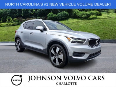 2019 Volvo XC40 Momentum