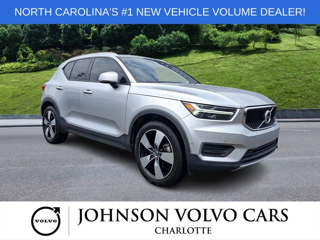 2019 Volvo XC40 Momentum