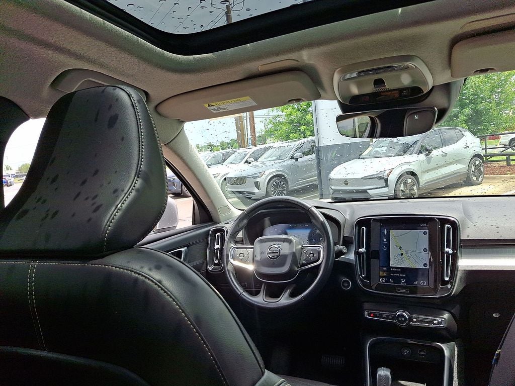 2019 Volvo XC40 Momentum