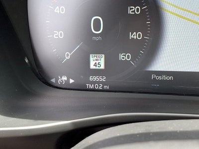 2019 Volvo XC40 Momentum