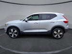 2019 Volvo XC40 Momentum