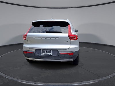 2019 Volvo XC40 Momentum