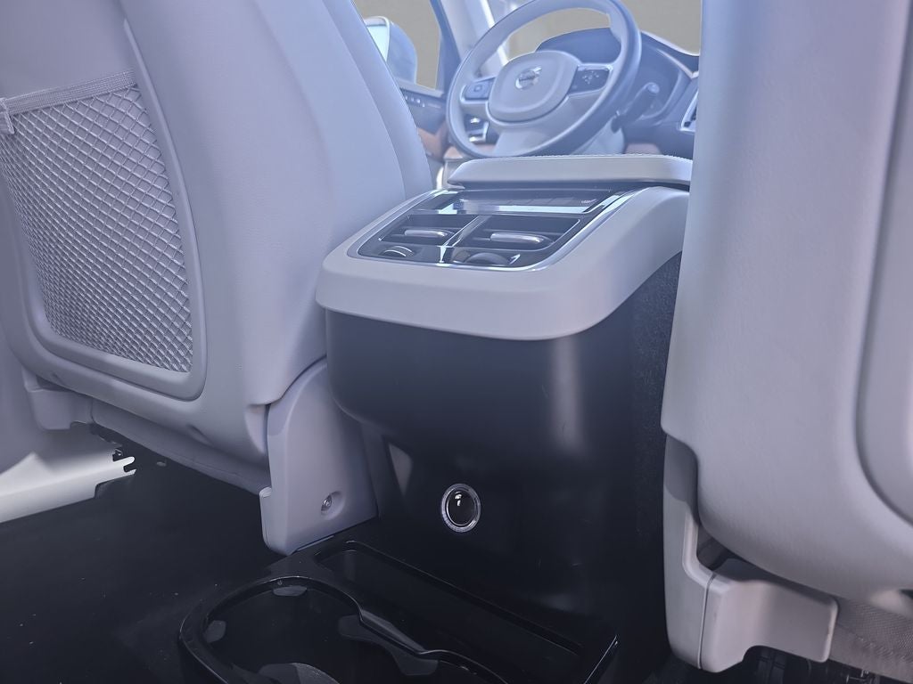 2020 Volvo XC90 T6 Inscription