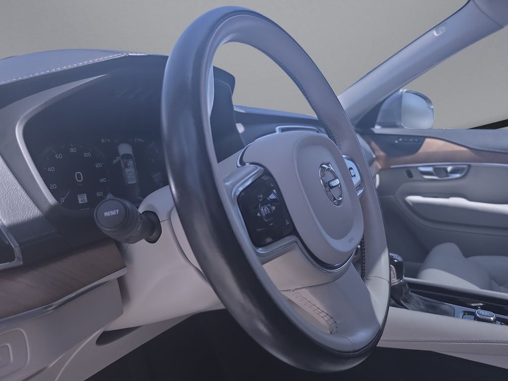2020 Volvo XC90 T6 Inscription