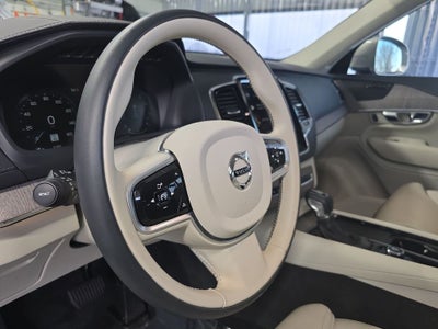 2022 Volvo XC90 T6 Inscription