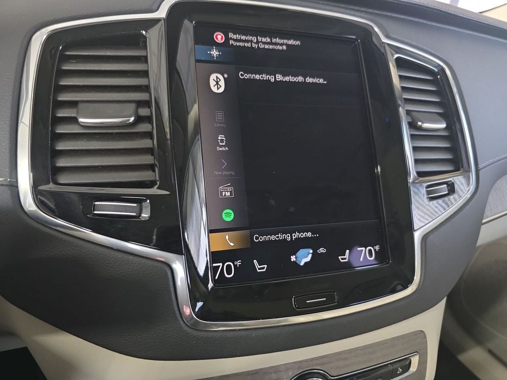 2022 Volvo XC90 T6 Inscription