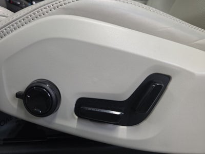 2022 Volvo XC90 T6 Inscription