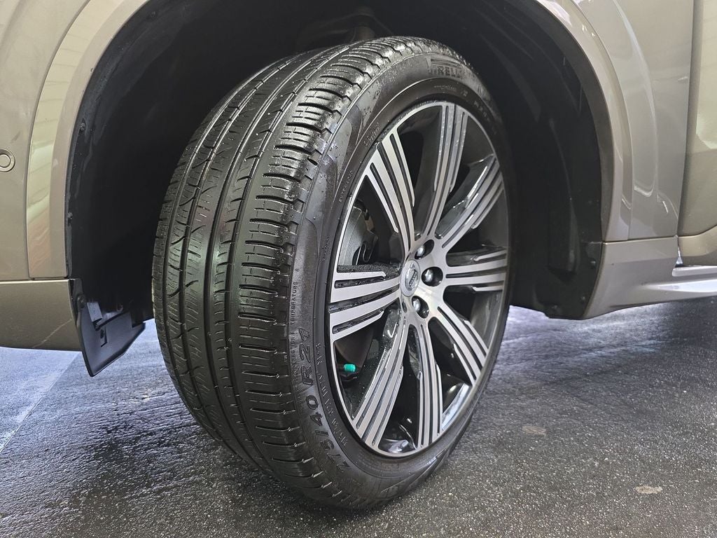 2022 Volvo XC90 T6 Inscription