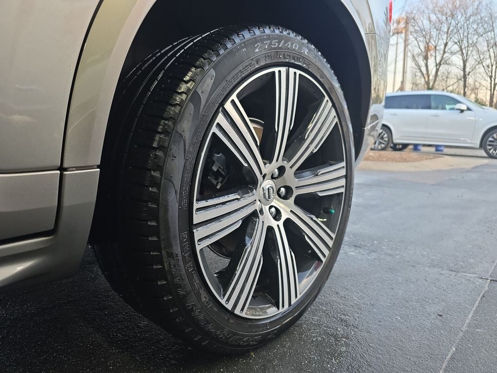 2022 Volvo XC90 T6 Inscription